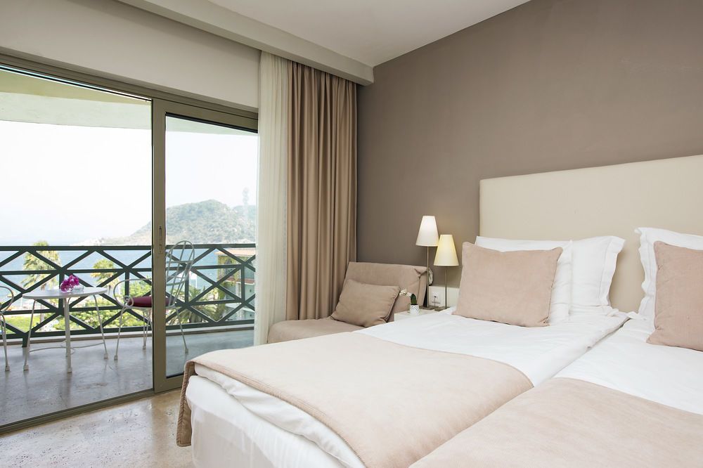 Marti La Perla (Adults Only) Hotell İçmeler Exteriör bild
